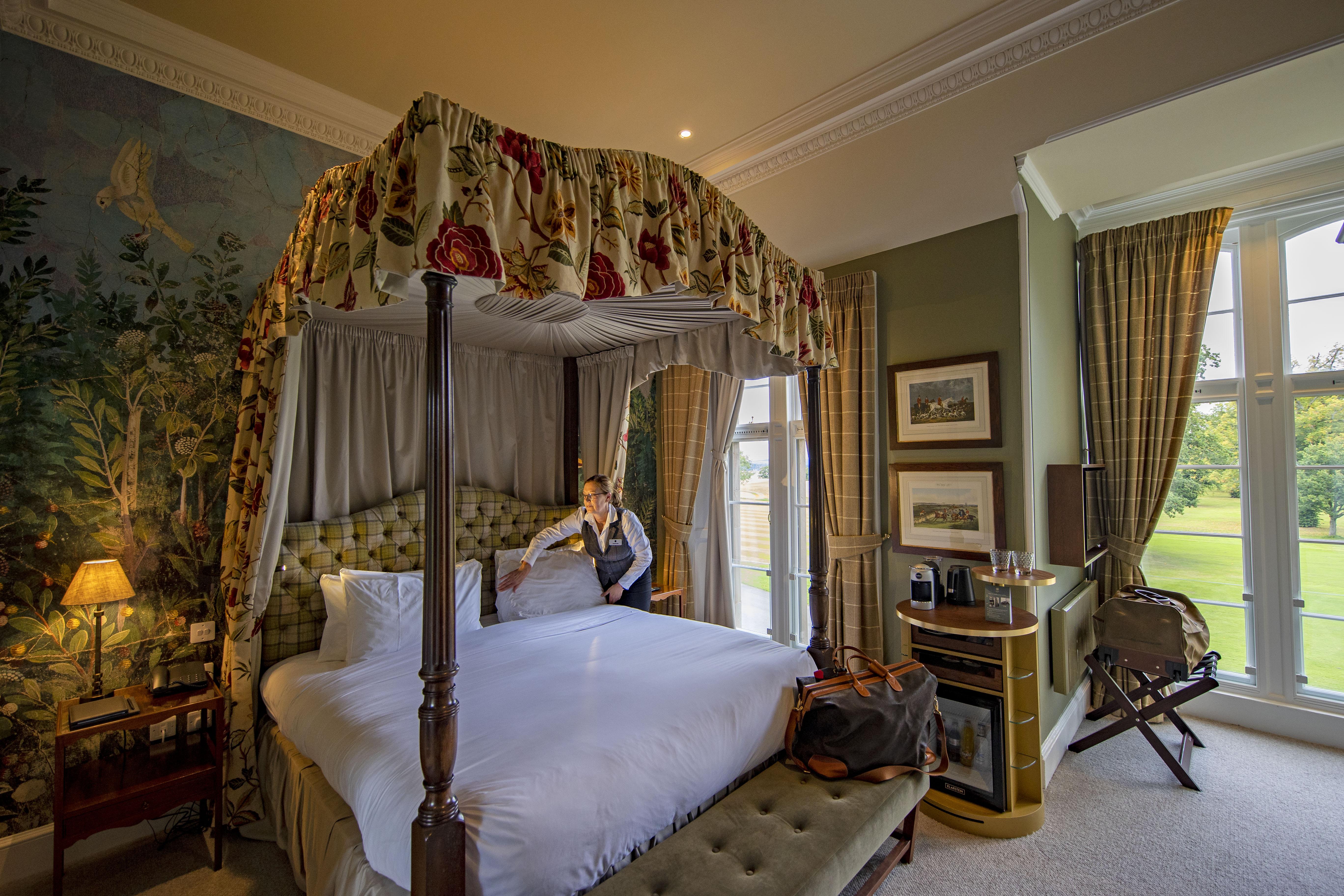 Schloss Roxburghe, Part Of Destination By Hyatt エクステリア 写真 A bedroom at the hotel